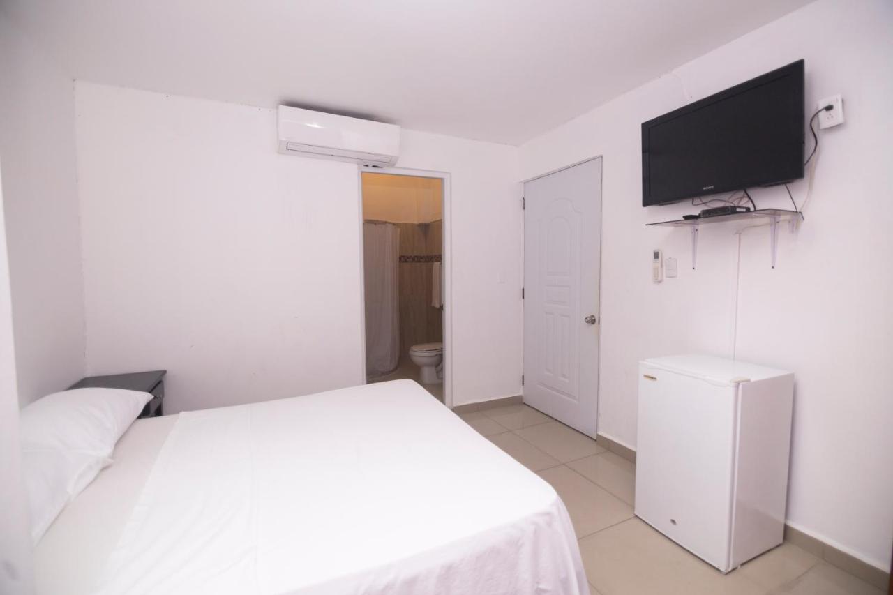 Caribbean Queen Hotel Санто-Доминго Экстерьер фото