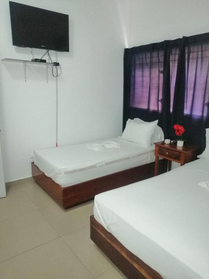 Caribbean Queen Hotel Санто-Доминго Экстерьер фото